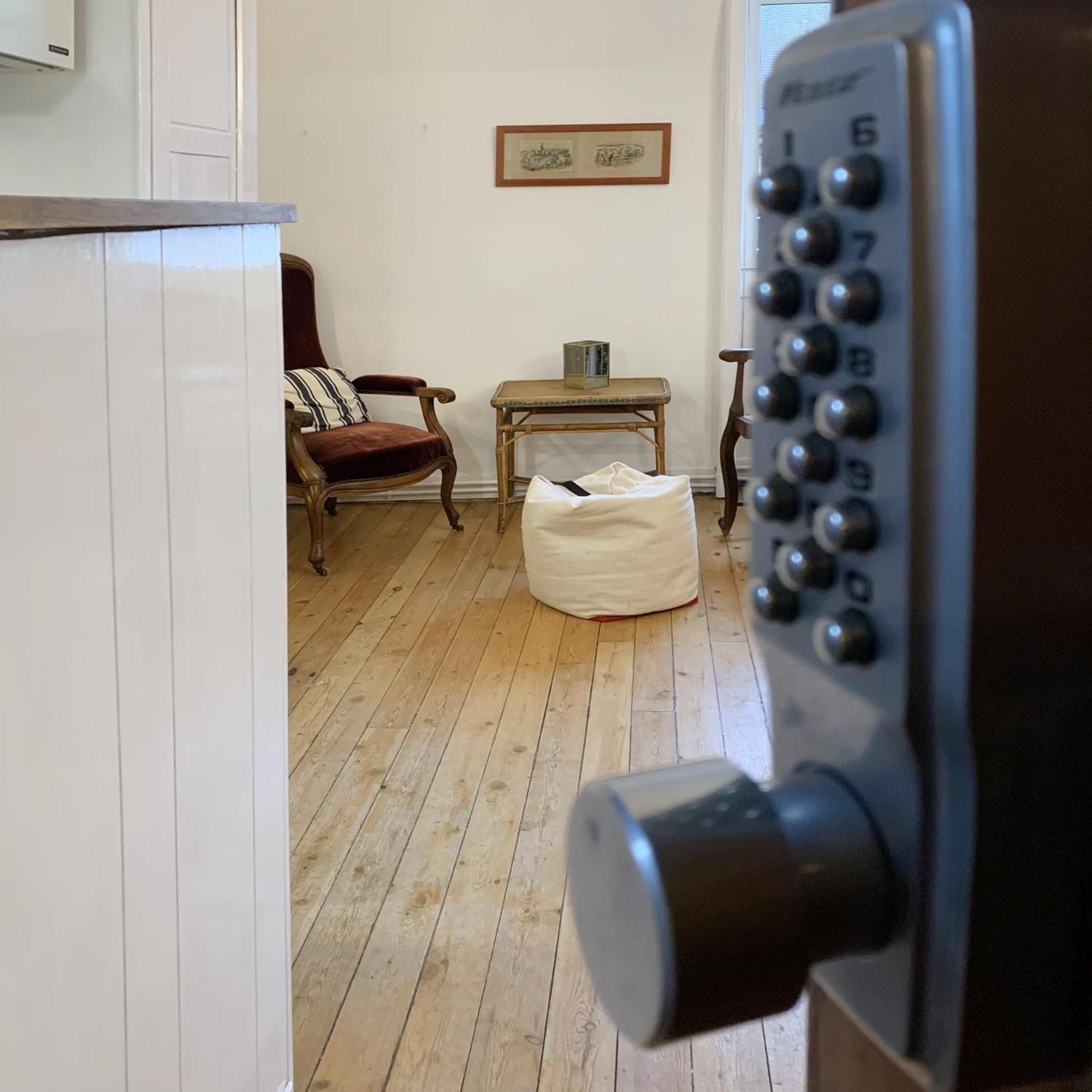 Appartements 4 Vents By La Boite En Plus 桑利斯 外观 照片